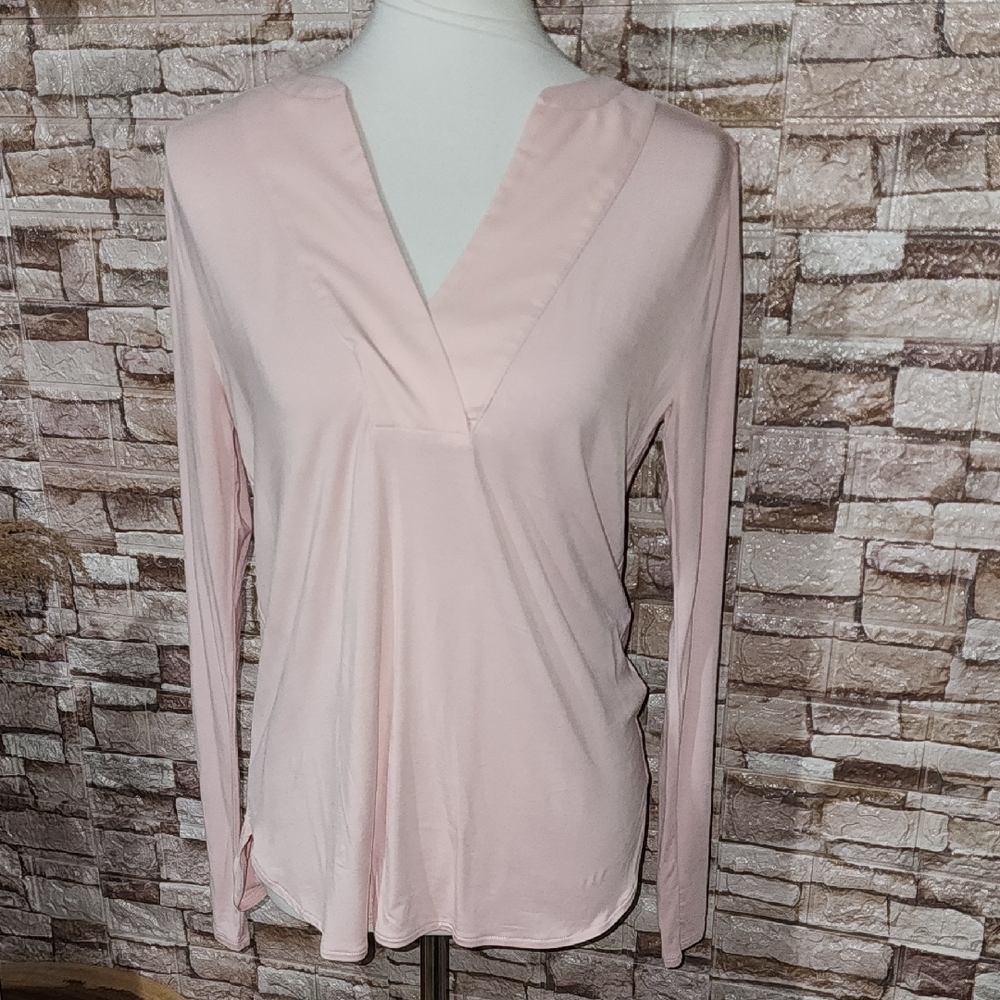 White House Black Market Brand New Elegant Light Pink Blouse